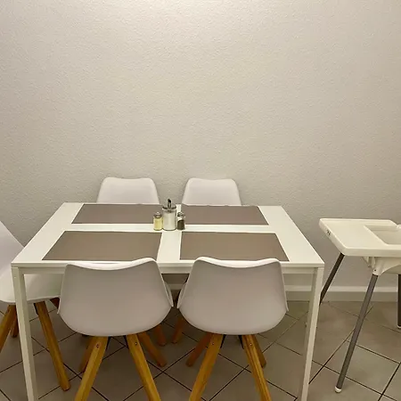 Raha - Ihr Komfortables Zuhause - Garten - Vollausstattung - Balkon - Parkplatz Apartamento